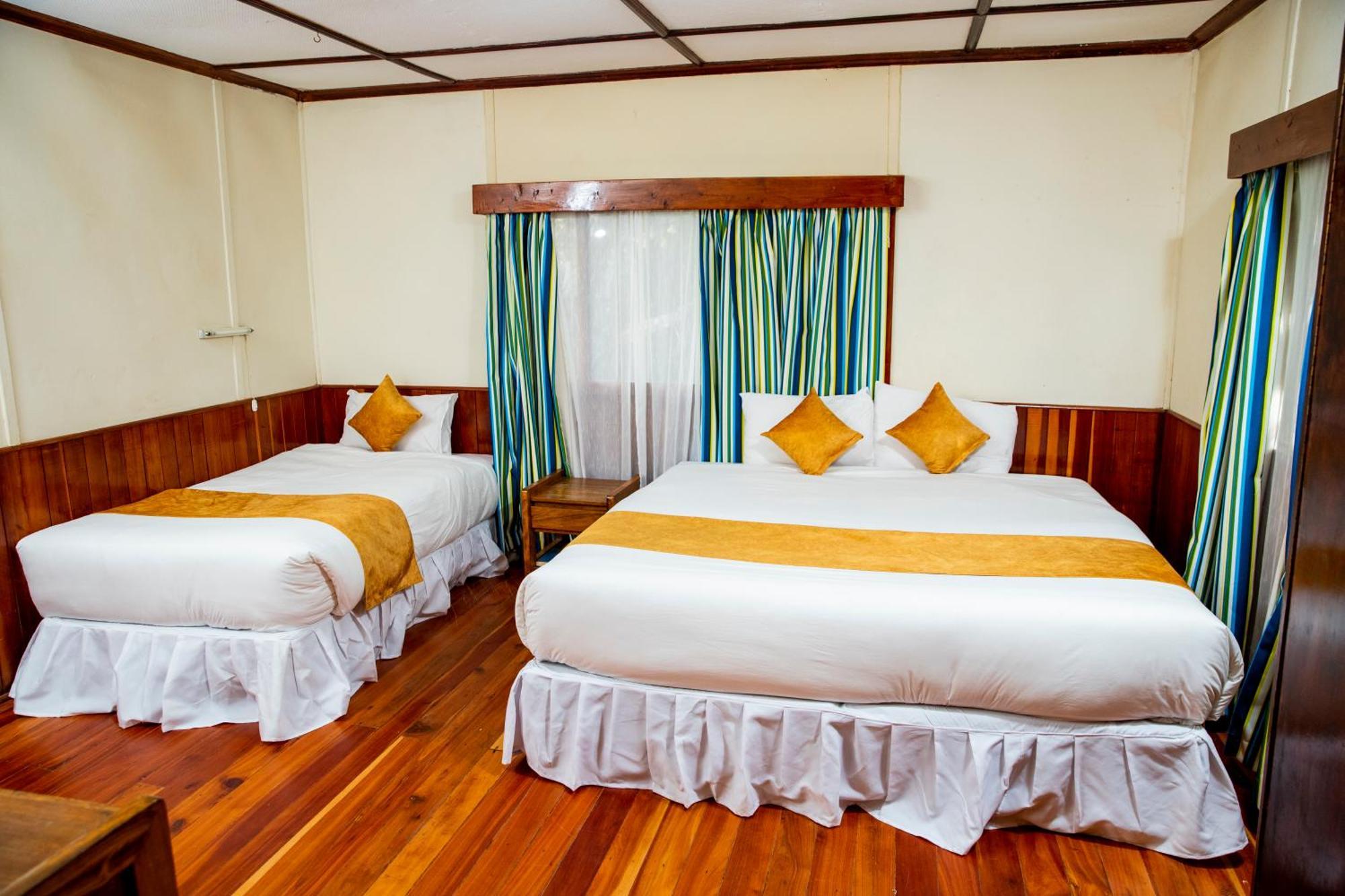 Naro Moru River Lodge Екстер'єр фото